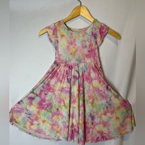 Posh Peanut 5T Tie-Dye twirl dress with ruffled sleeves.